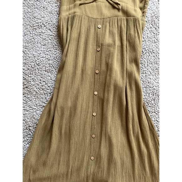 Beceel Large Green Spaghetti Strap Bow Midi Dress. - Picture 3 of 9